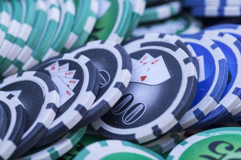 畅玩开云电子游戏,尽享美女主播表演,参与互动!